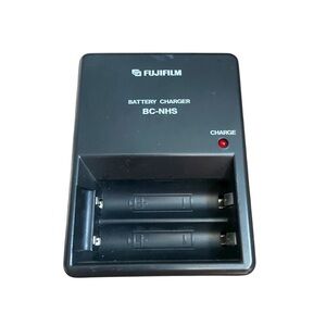 Fuji Fujifilm BC-NHS Battery Charger Black Works Batteries Not Included DC 1.2V